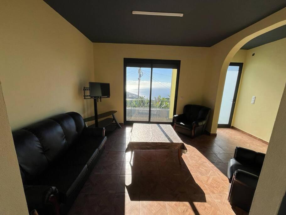 Villa Fernanda'S House à Ribeira Brava Extérieur photo